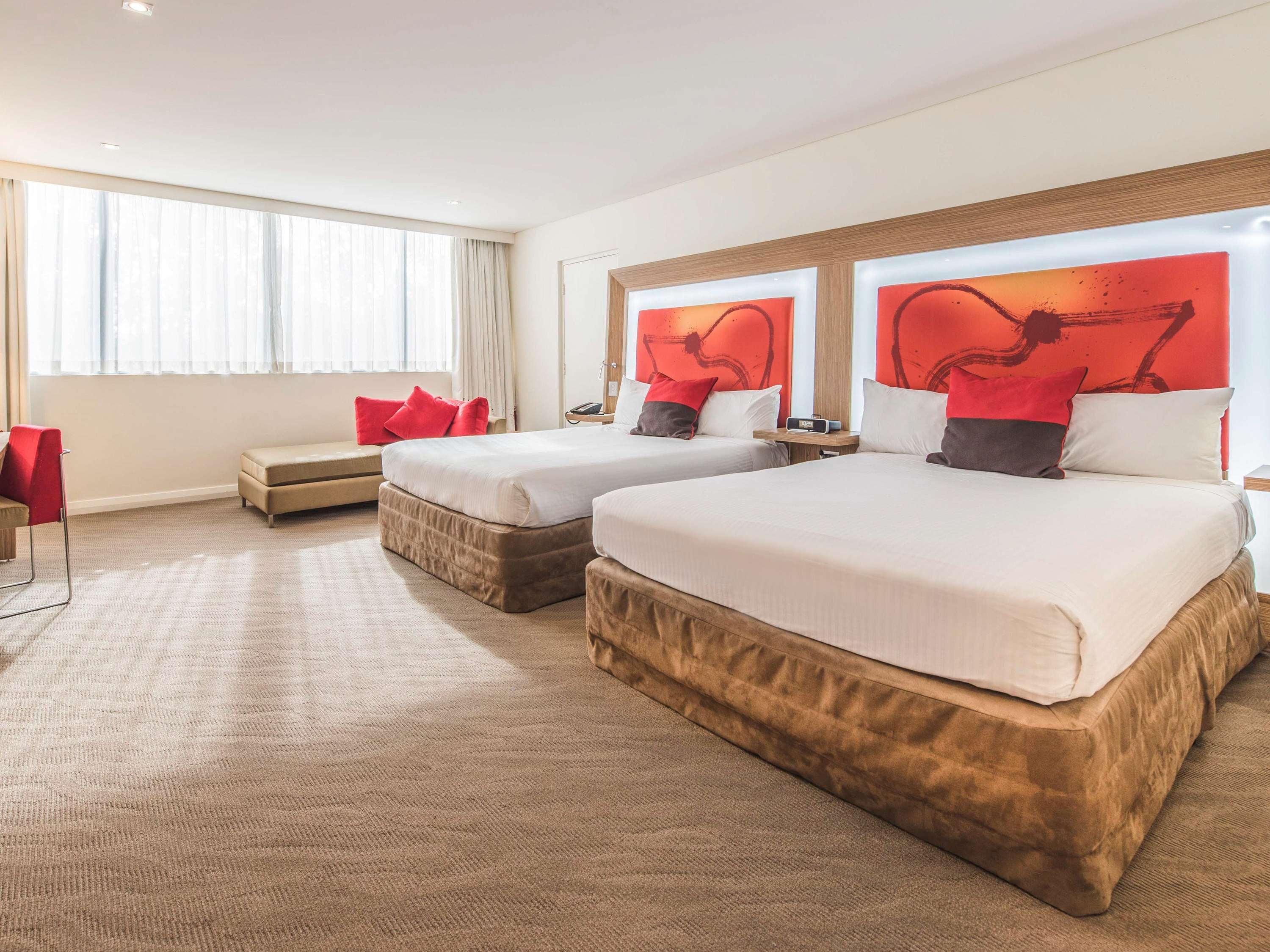 רוטי היל Novotel Sydney West Hq מראה חיצוני תמונה