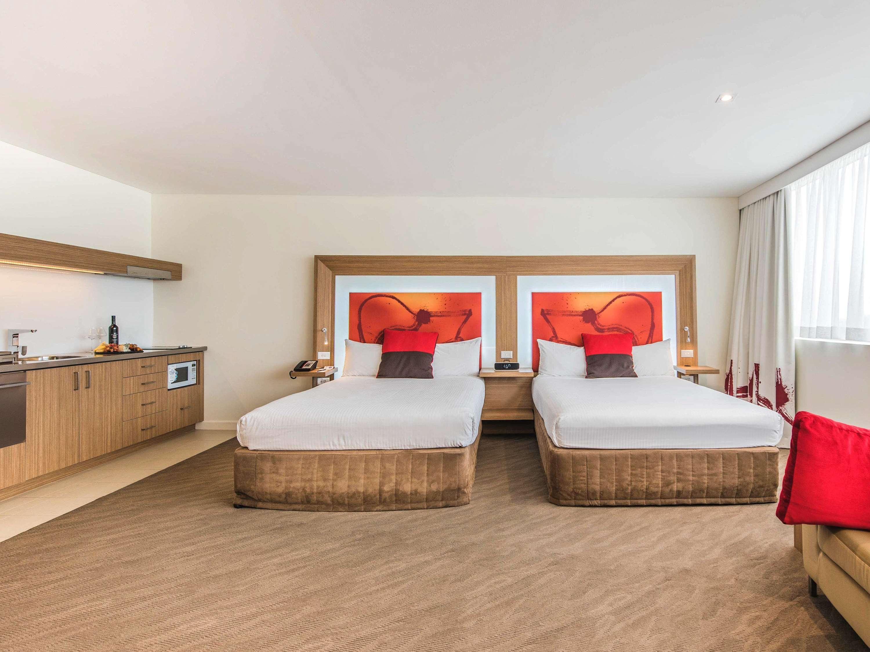 רוטי היל Novotel Sydney West Hq מראה חיצוני תמונה