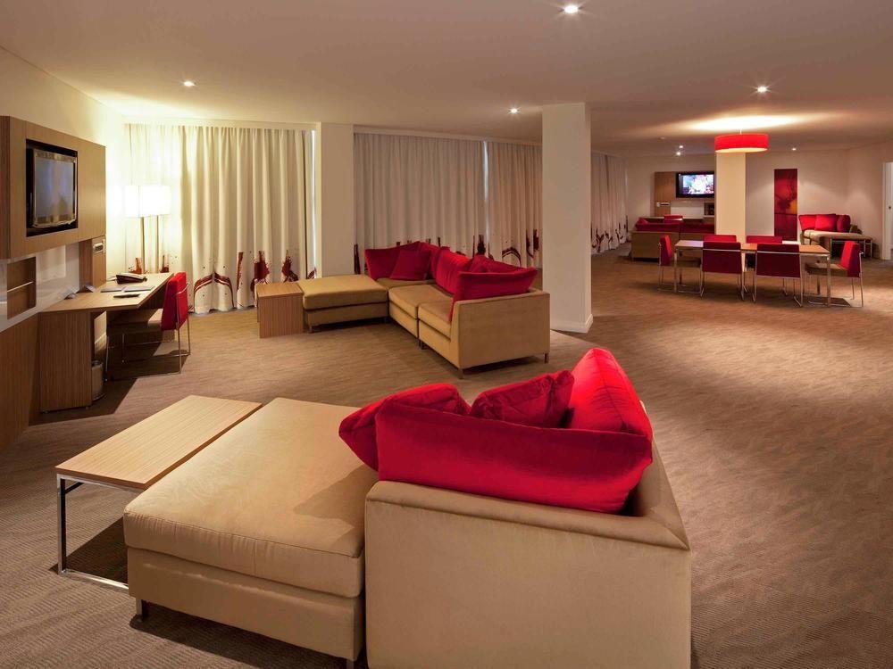 רוטי היל Novotel Sydney West Hq מראה חיצוני תמונה