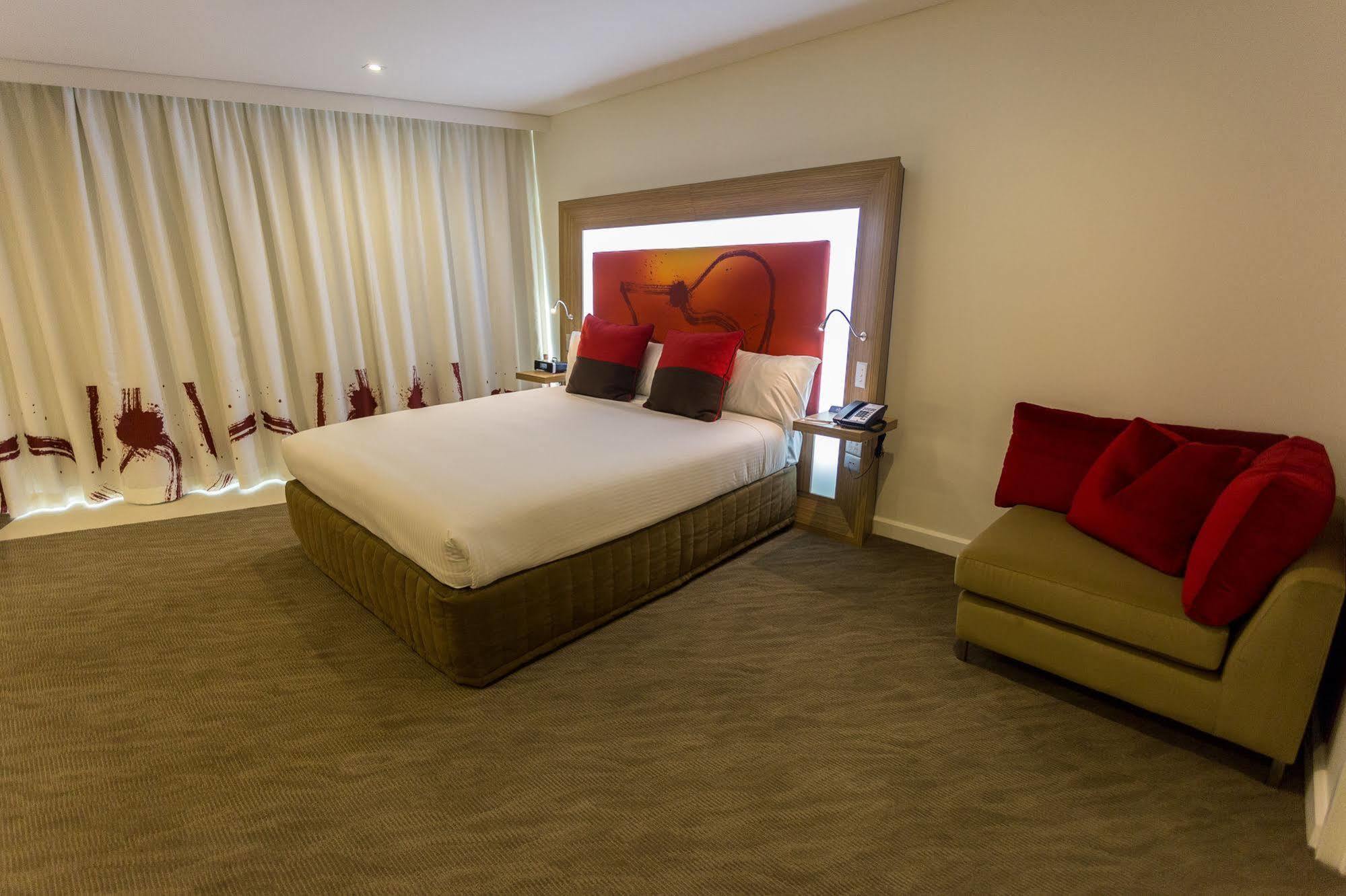רוטי היל Novotel Sydney West Hq מראה חיצוני תמונה