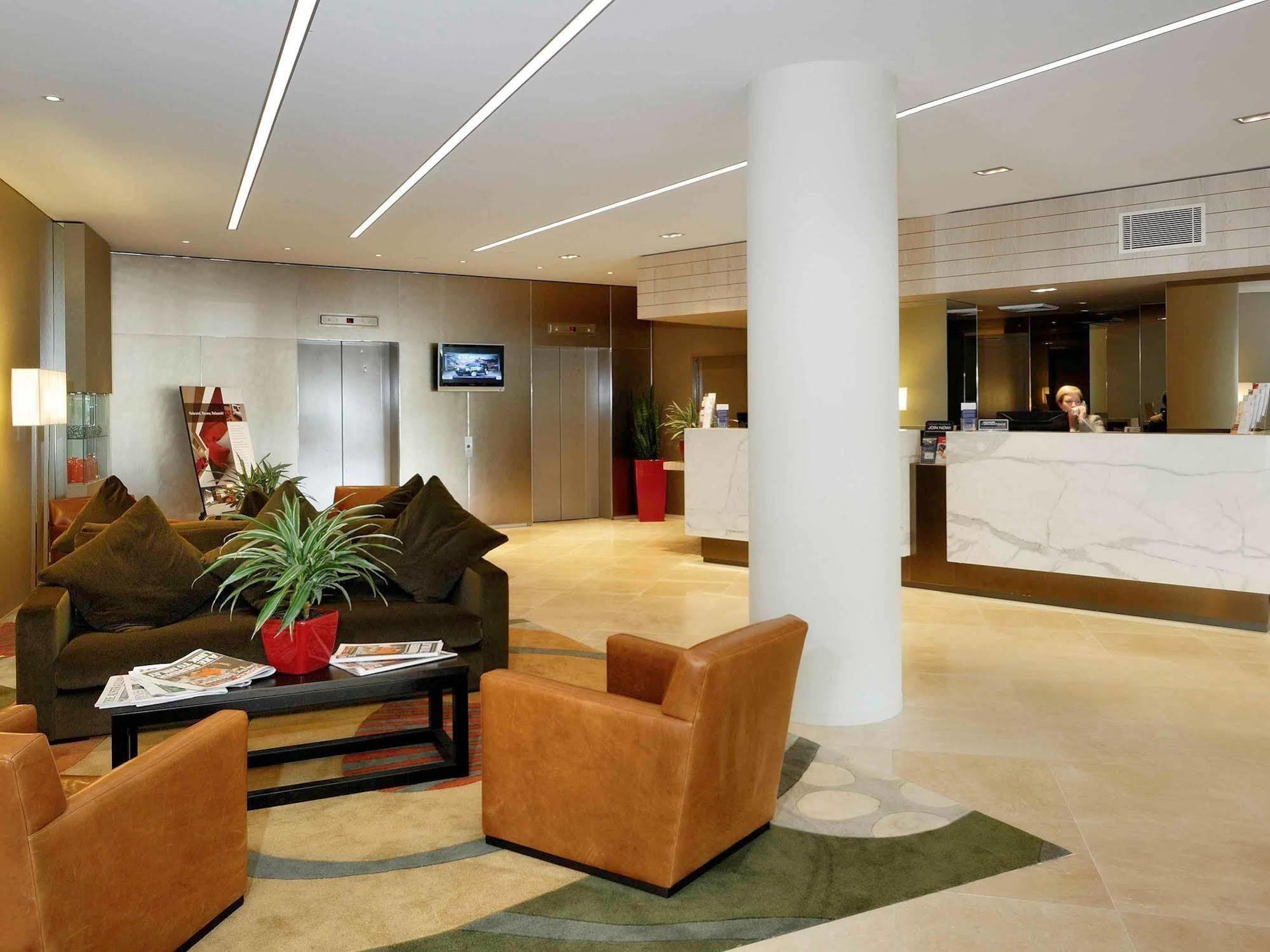 רוטי היל Novotel Sydney West Hq מראה חיצוני תמונה