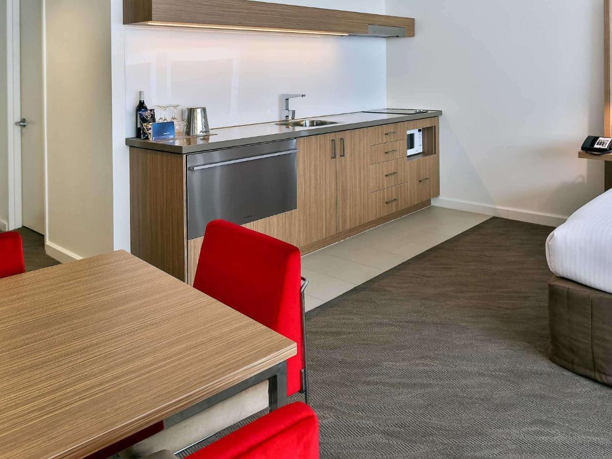 רוטי היל Novotel Sydney West Hq מראה חיצוני תמונה